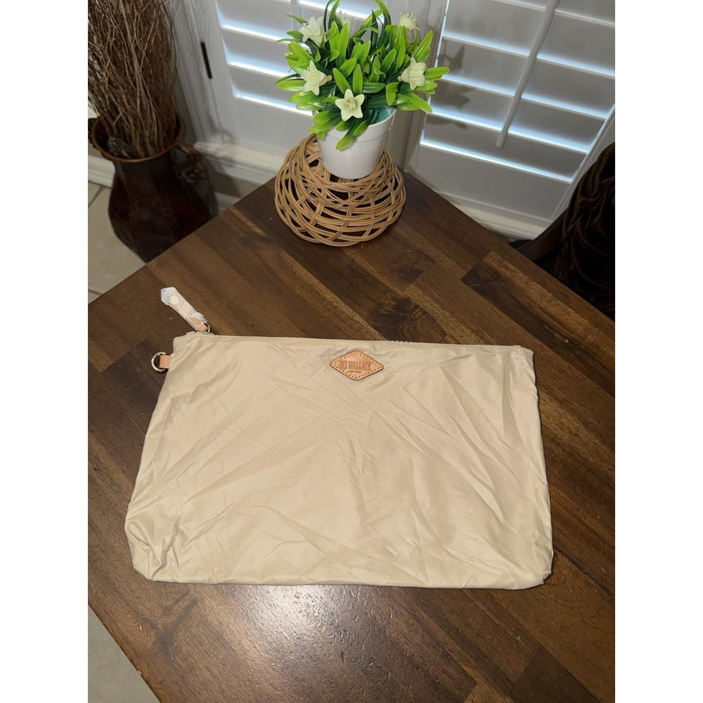 Mz Wallace Makeup Cosmetic Travel Bag Beige Zip Closure Lightweight